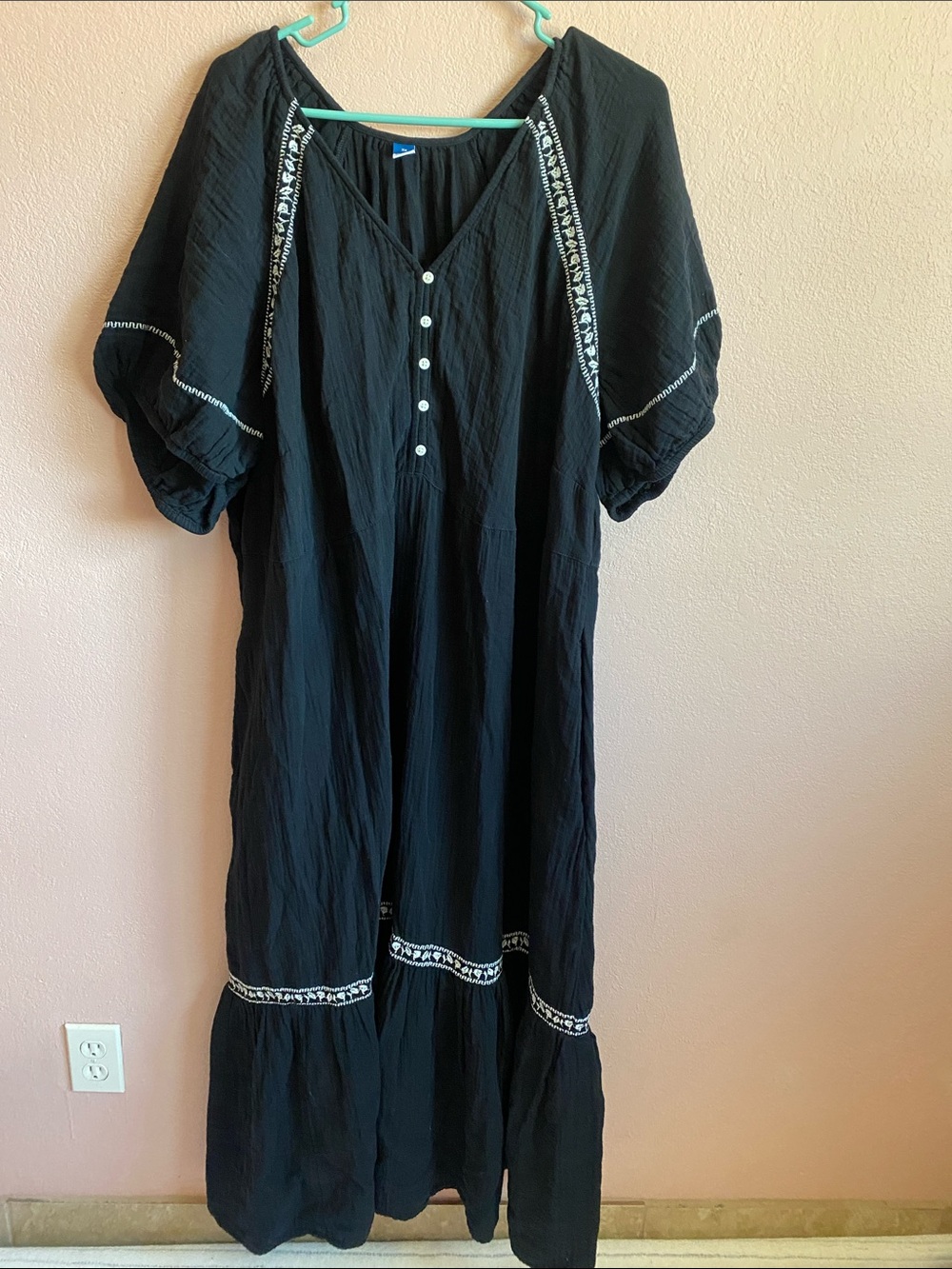OLD NAVY Black Maxi Dress 100% Cotton with White Embroidery